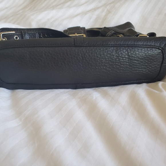 Coach - Picture 16 of 16